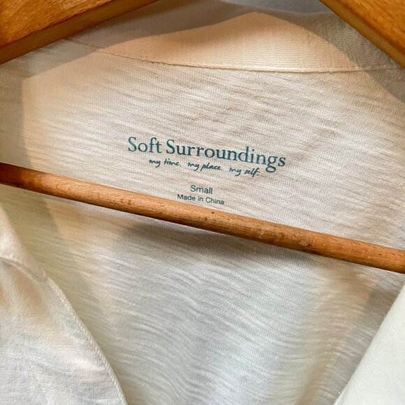 Soft Surroundings Danielle whisper white button top - Size S - Picture 2 of 5